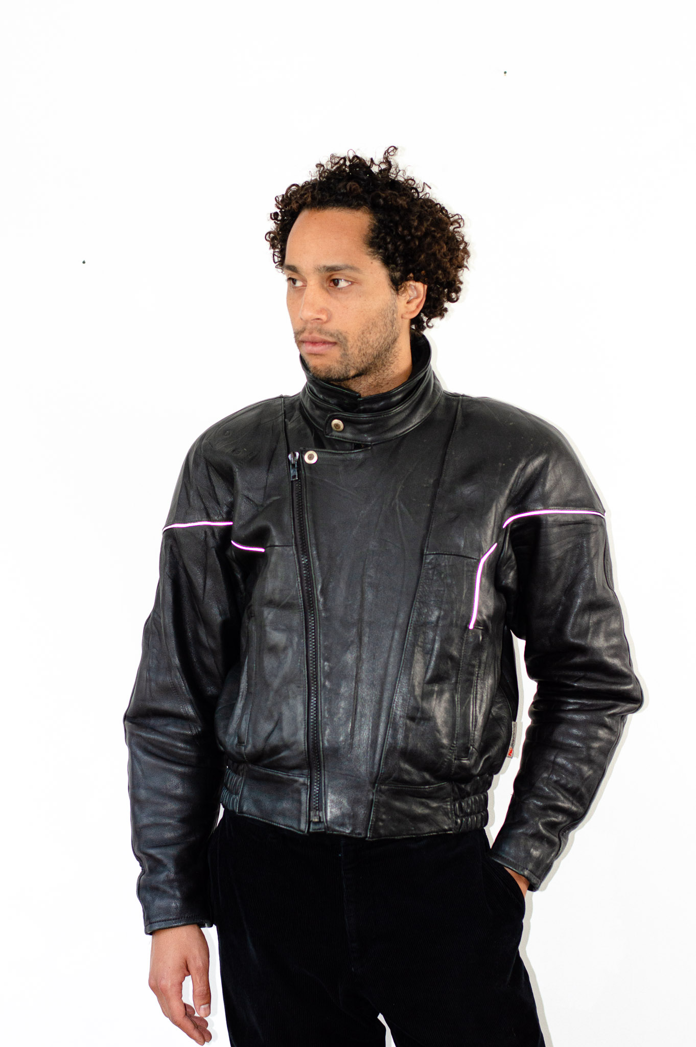 Vintage Moto Line black leather biker jacket, view 3